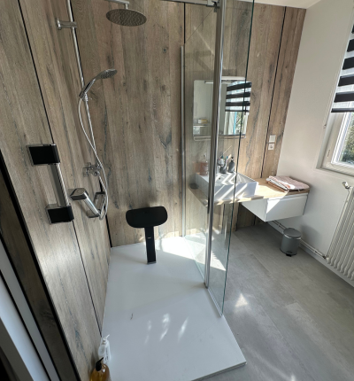 Solutions PMR de Névo Home Normandie : salle de bain, cuisine & accessibilité